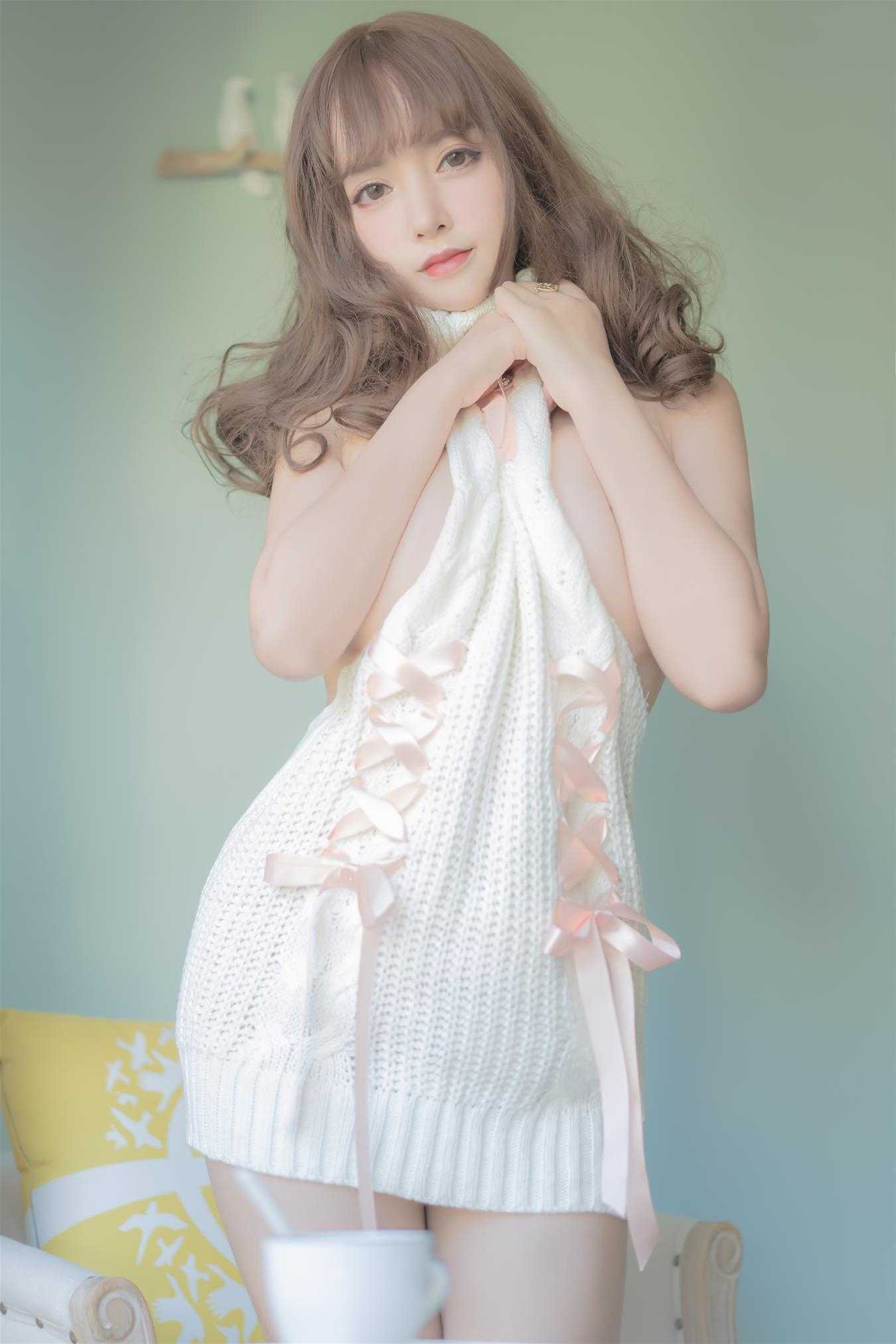 过期米线线喵 角色扮演写真合集 9