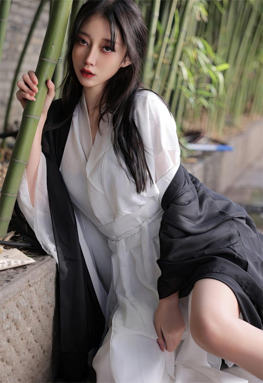 玥儿玥 角色还原摄影写真 4